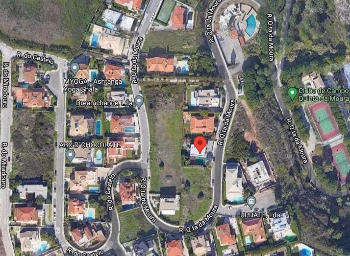 Moradia V3 com Piscina inserida na Quinta da Moura · Oeiras — imagen 45