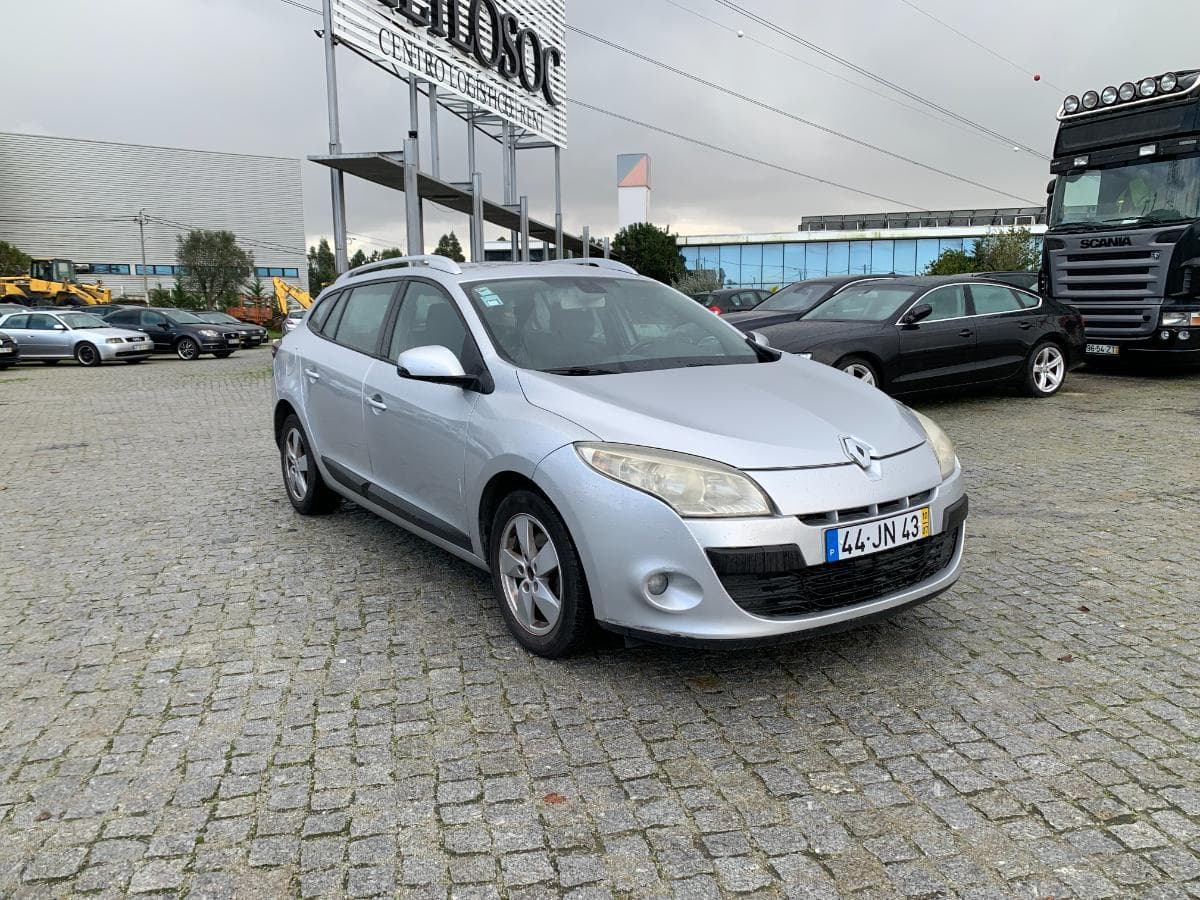 Renault Mégane · Ano 2010 — imagen 1