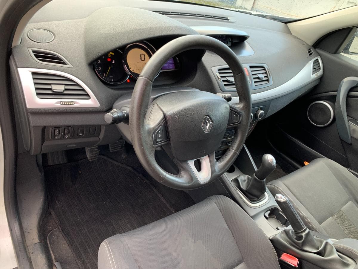 Renault Mégane · Ano 2010 — imagen 8