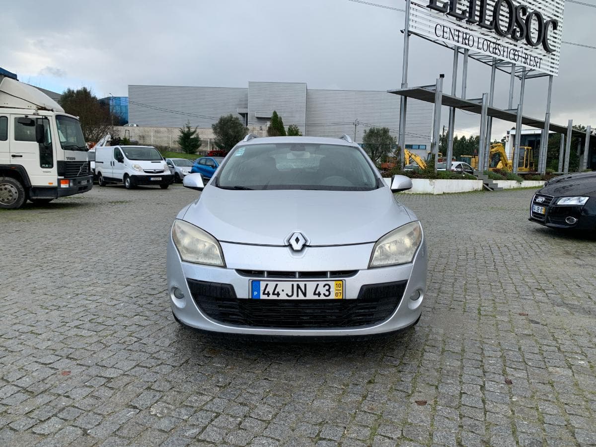 Renault Mégane · Ano 2010 — imagen 2