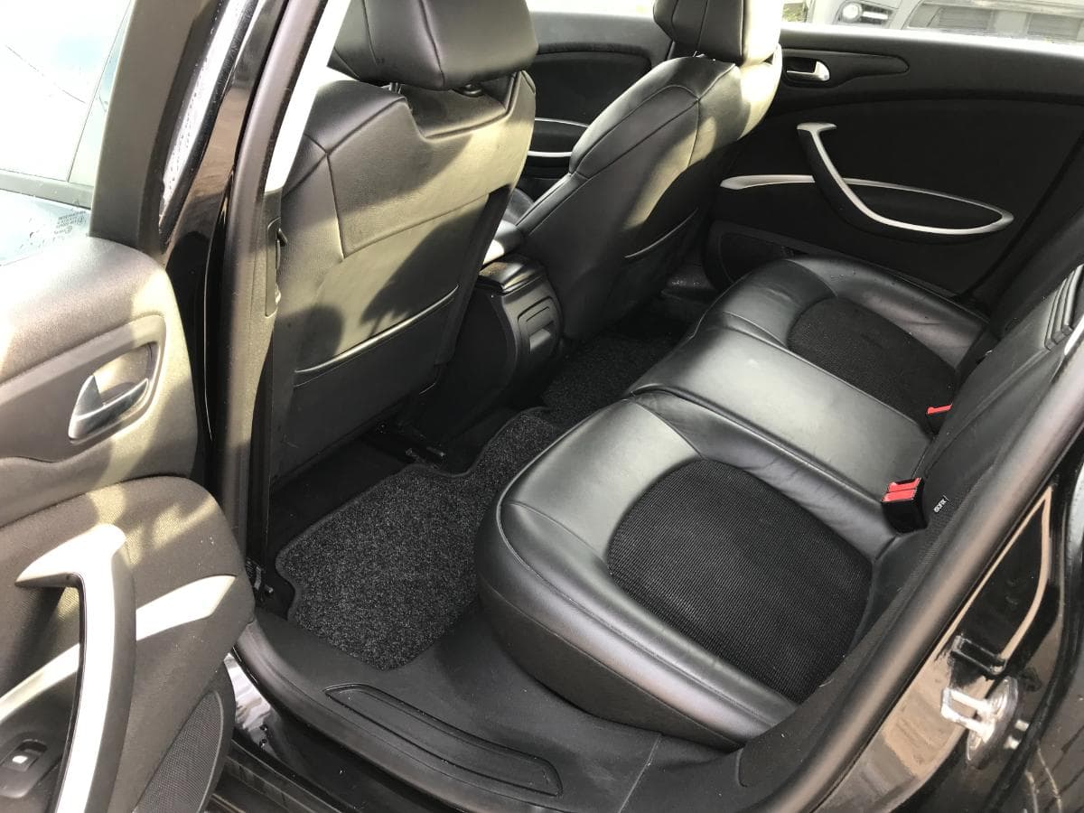 Citroën C5 1.6HDI · Ano 2011 — imagem 28