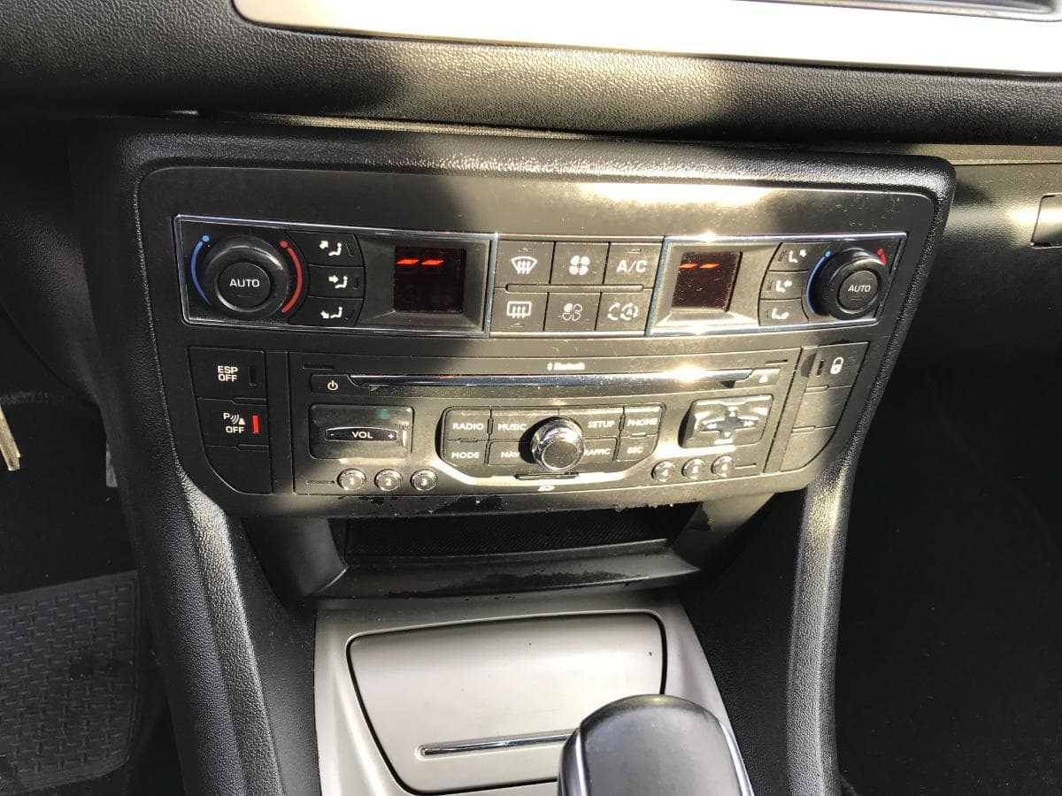 Citroën C5 1.6HDI · Ano 2011 — imagem 32
