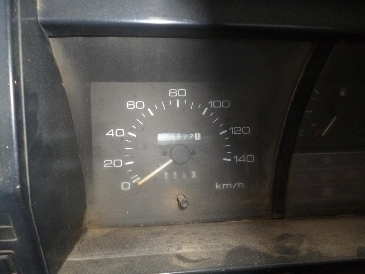 Bedford NKR + Trator NEW HOLLAND TN 55 + Reboque com cuba em inox — imagen 19