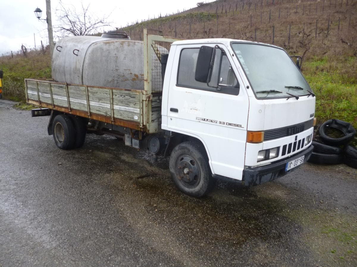 Bedford NKR + Trator NEW HOLLAND TN 55 + Reboque com cuba em inox — imagen 1