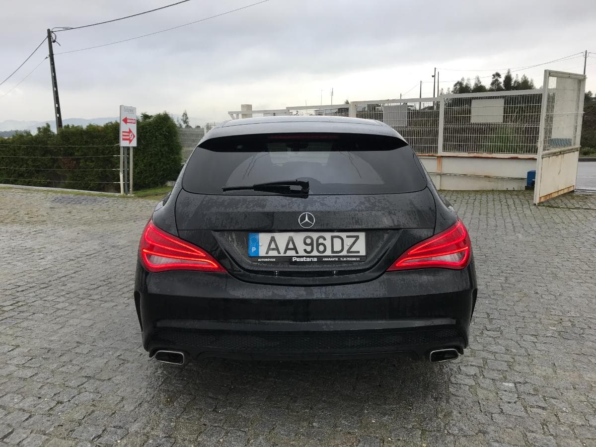 Mercedes-Benz CLA 200 CDI · Ano 2015 — image 6