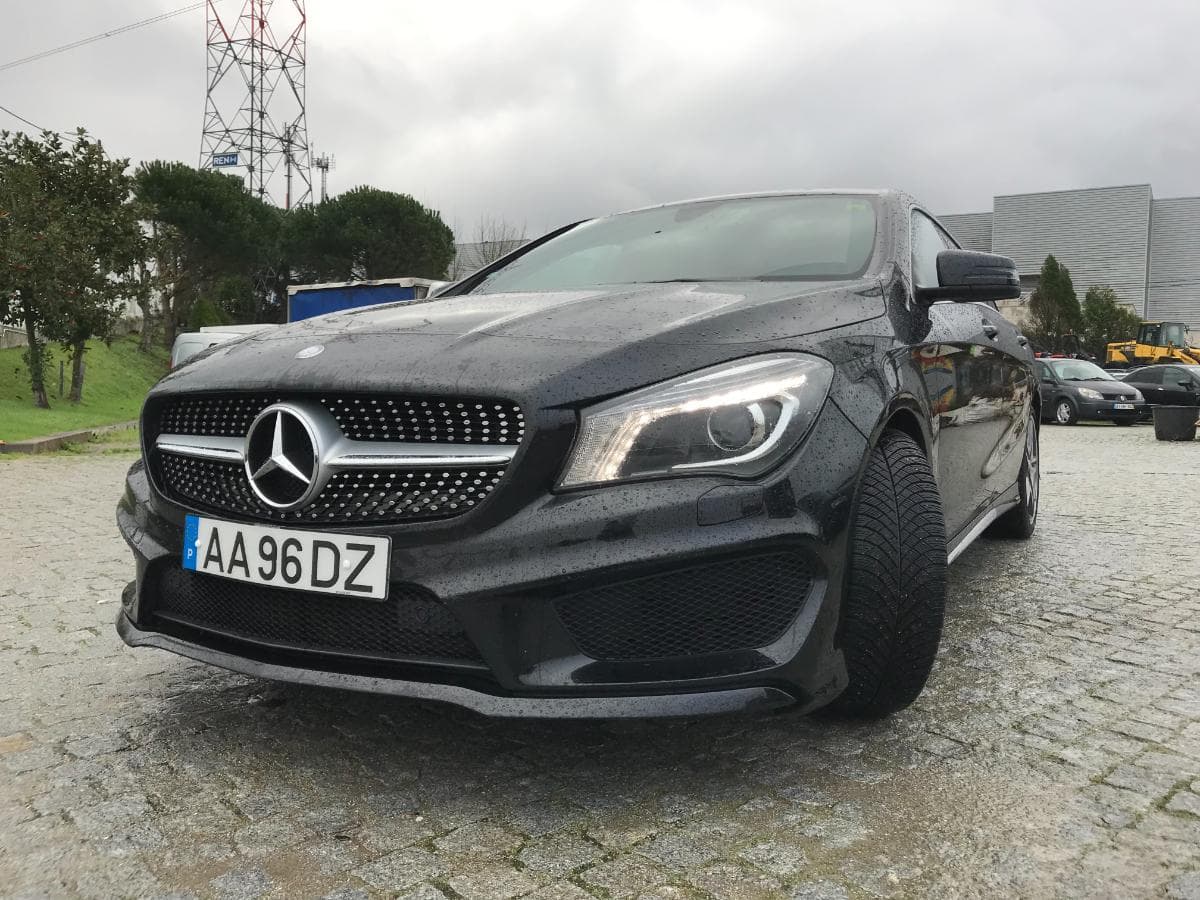 Mercedes-Benz CLA 200 CDI · Ano 2015 — image 4