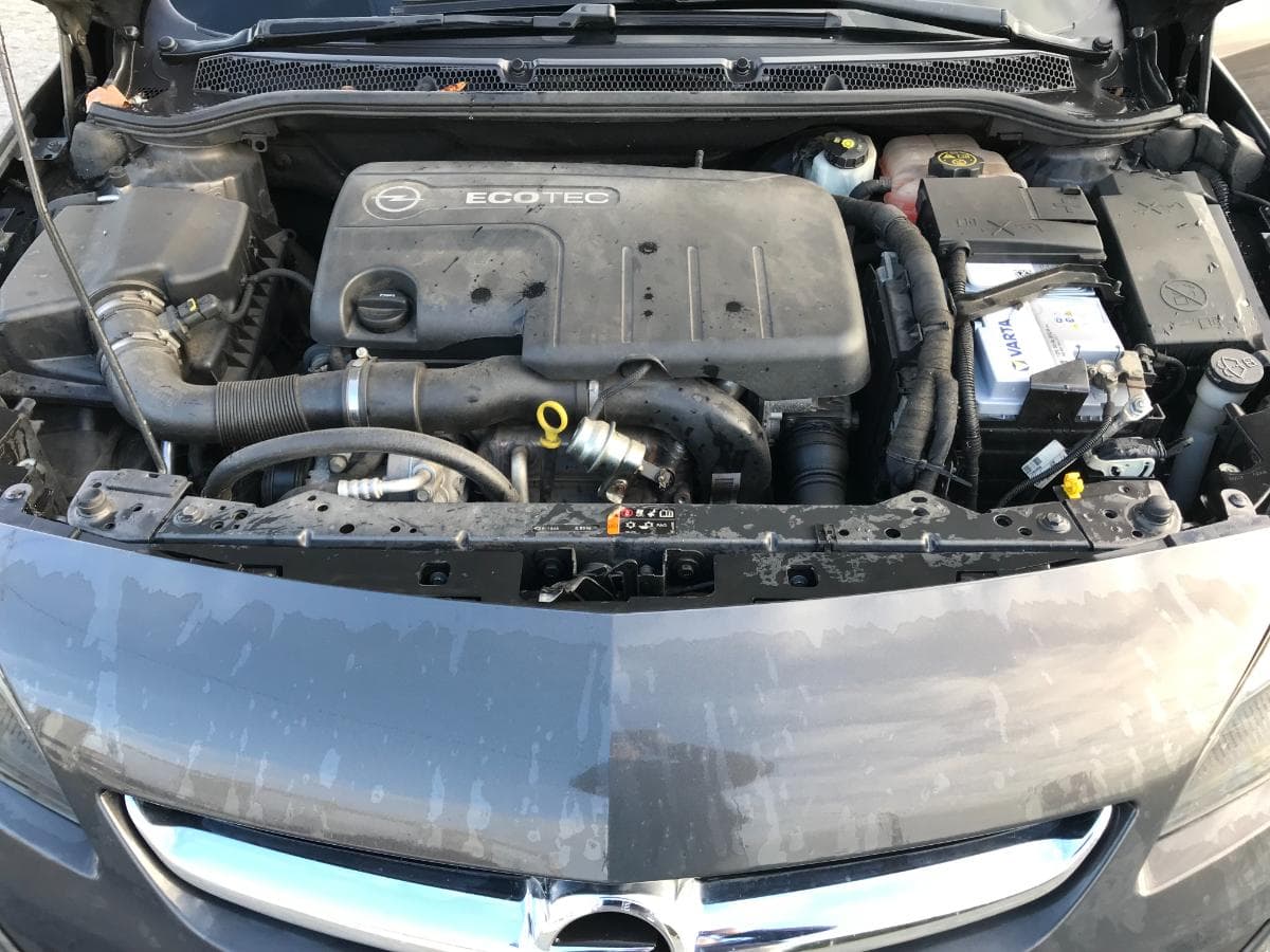 Opel Astra · Ano 2012 — imagen 27