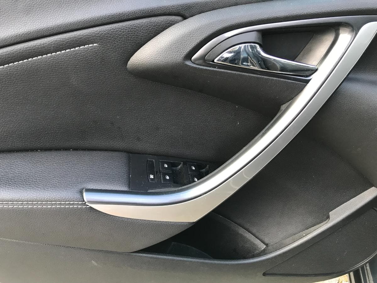 Opel Astra · Ano 2012 — imagen 20