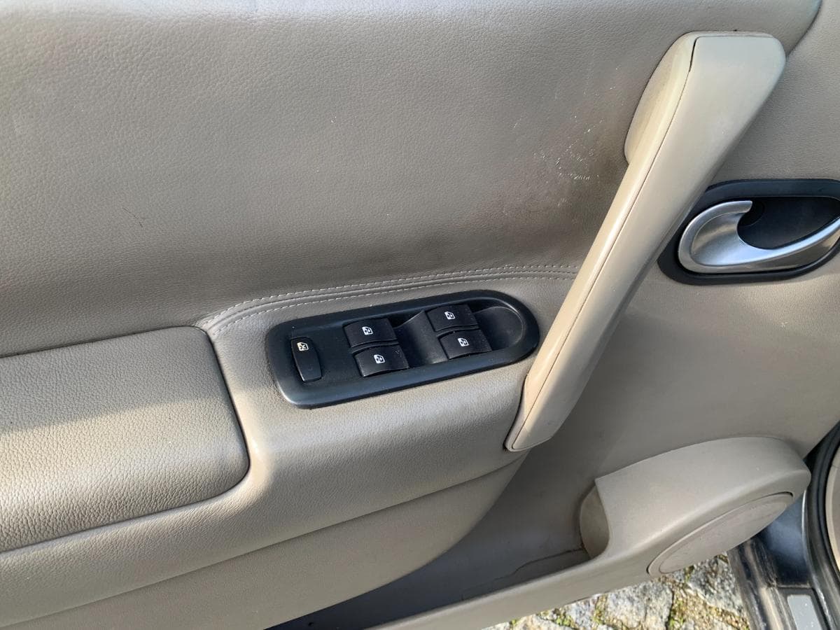 Renault Scénic 1.5 DCI · Ano 2006 — imagen 18