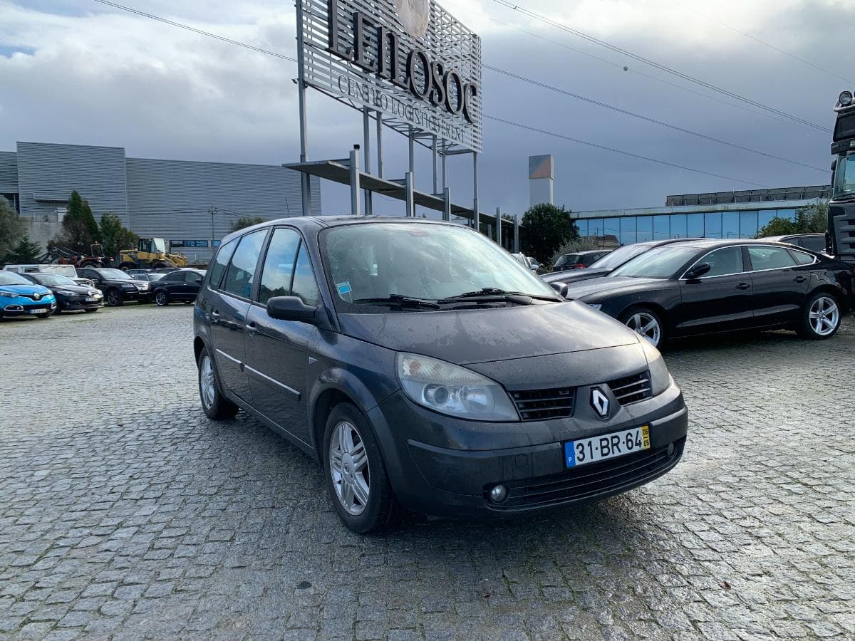 Renault Scénic 1.5 DCI · Ano 2006 — imagen 1