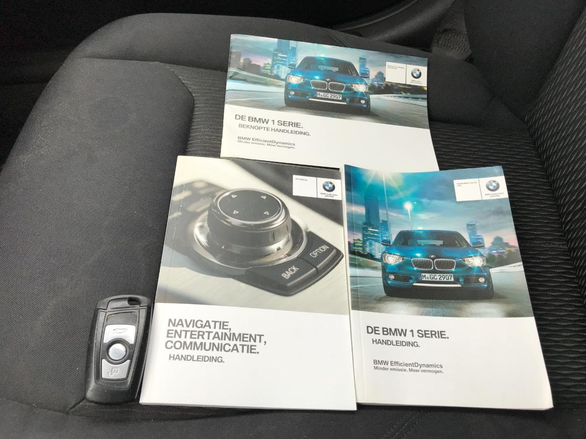 BMW 116D · Ano 2013 — imagen 22