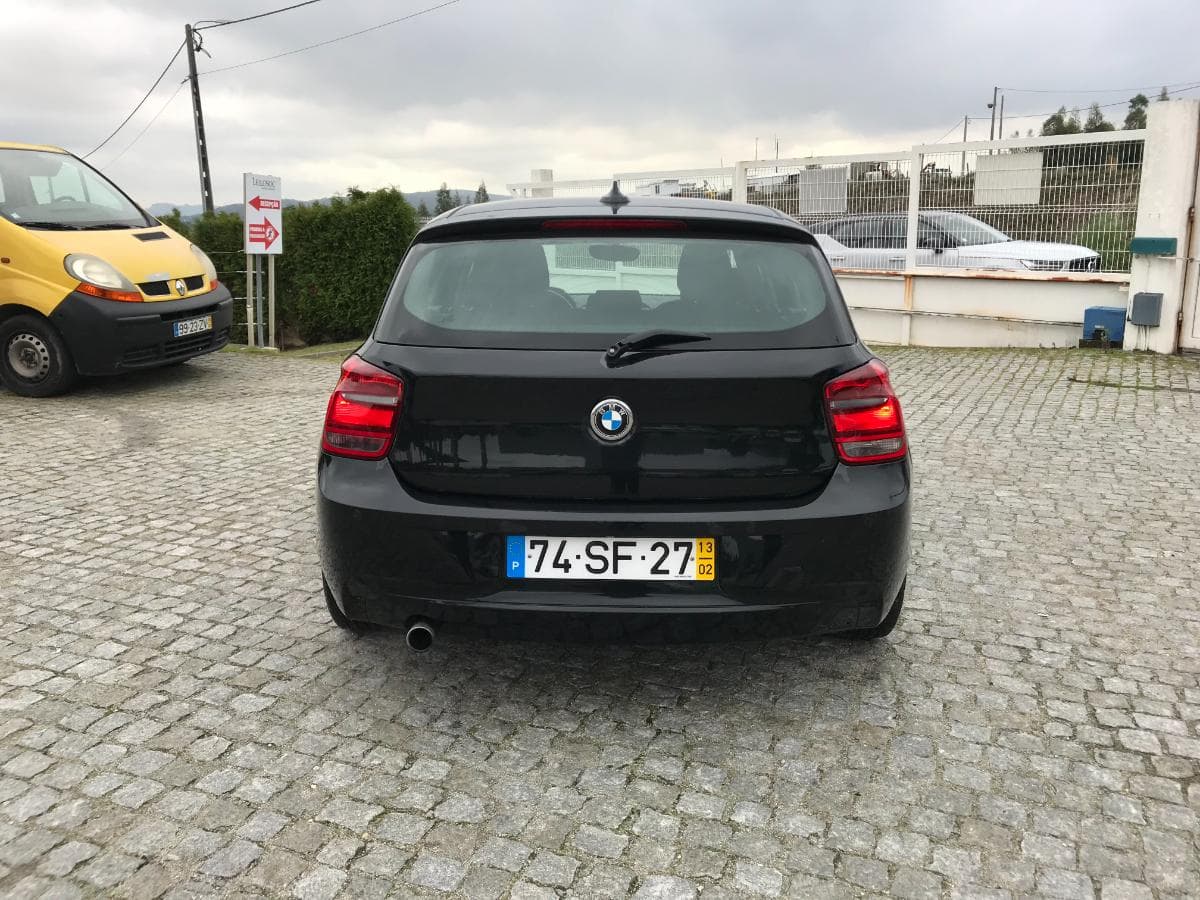 BMW 116D · Ano 2013 — imagen 6