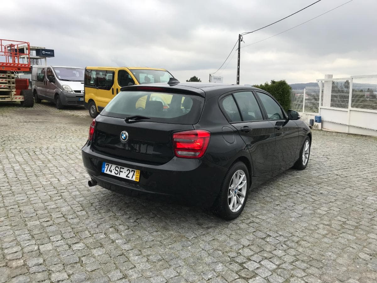 BMW 116D · Ano 2013 — imagen 4