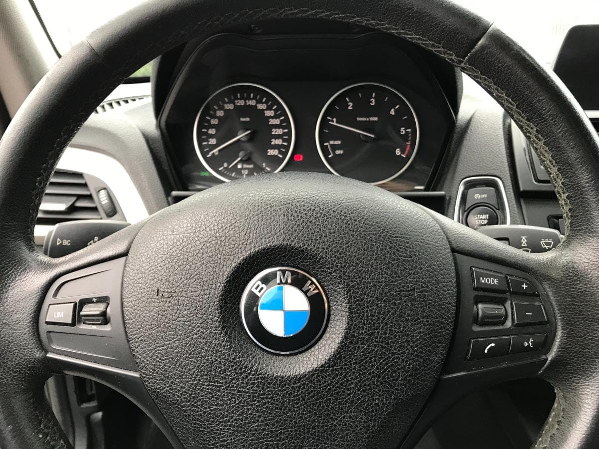 BMW 116D · Ano 2013 — imagen 15