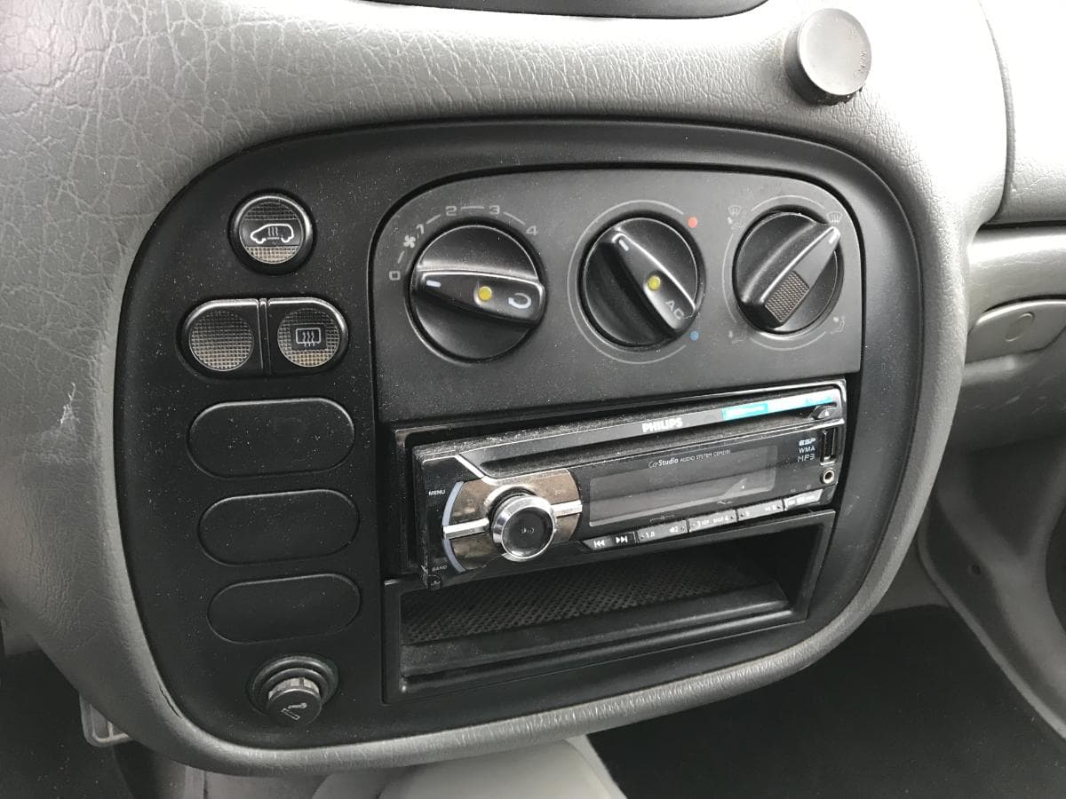 Ford Galaxy · Ano 1998 — image 11