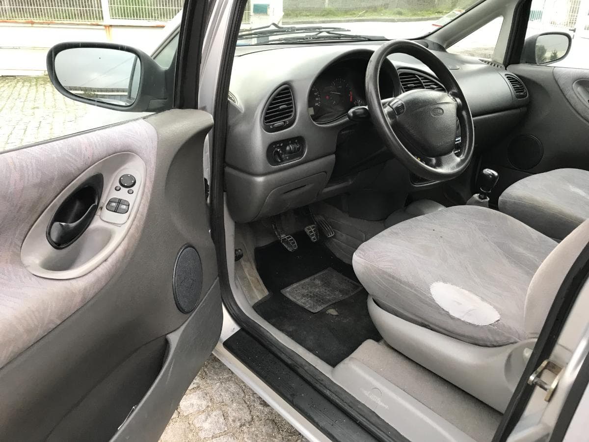 Ford Galaxy · Ano 1998 — image 8