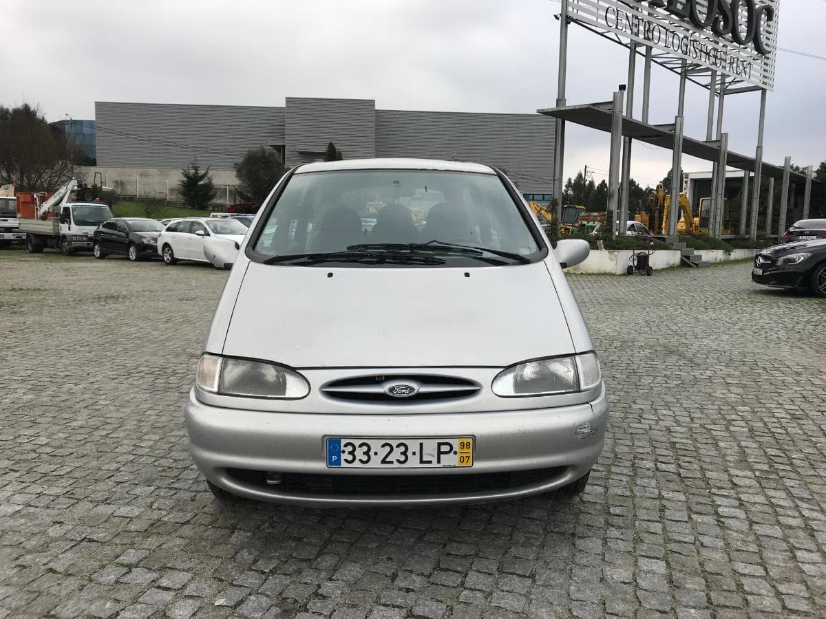 Ford Galaxy · Ano 1998 — image 2
