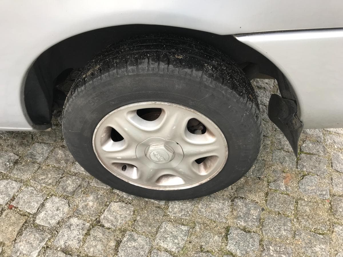 Ford Galaxy · Ano 1998 — image 22