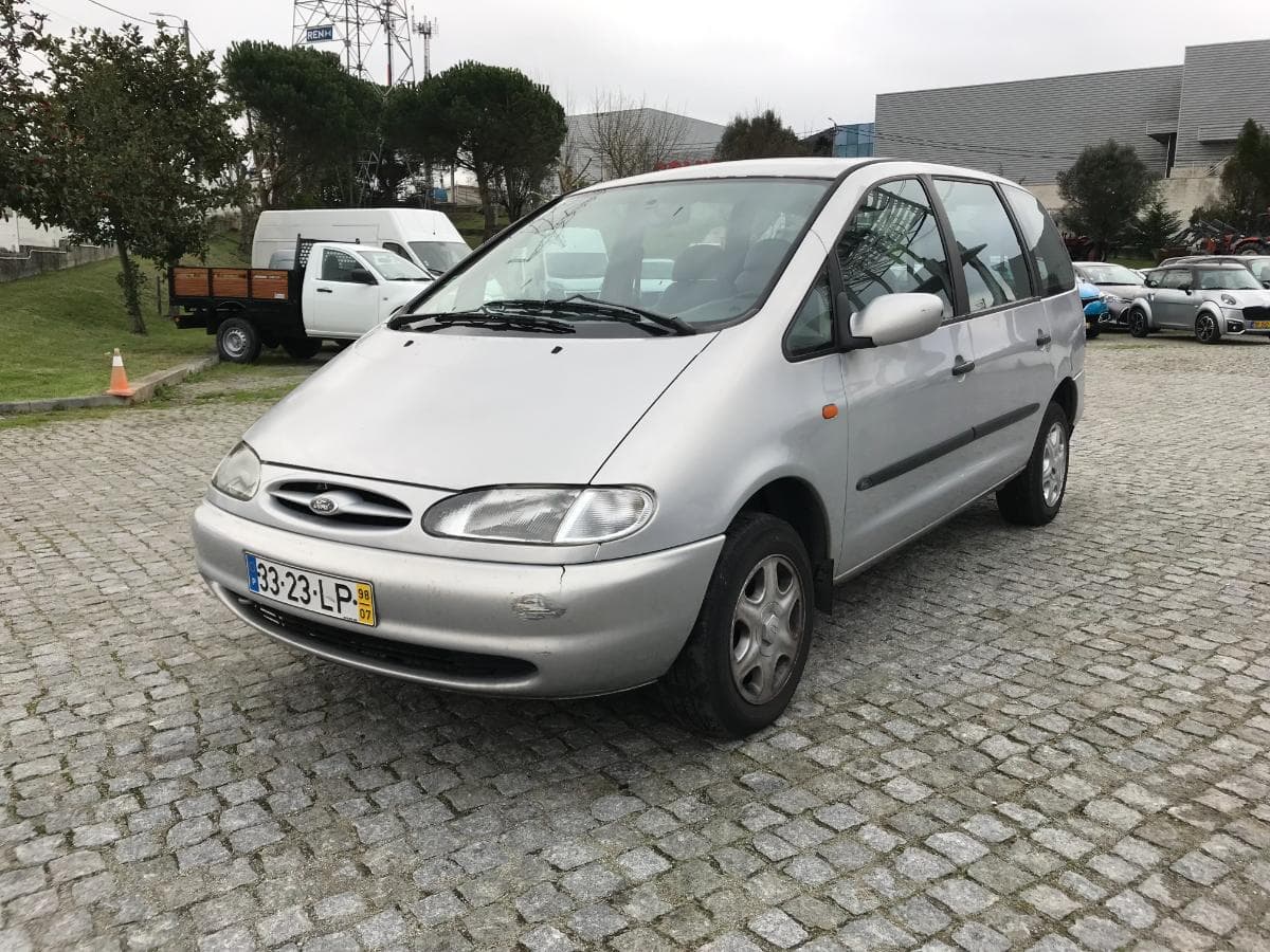 Ford Galaxy · Ano 1998 — image 3