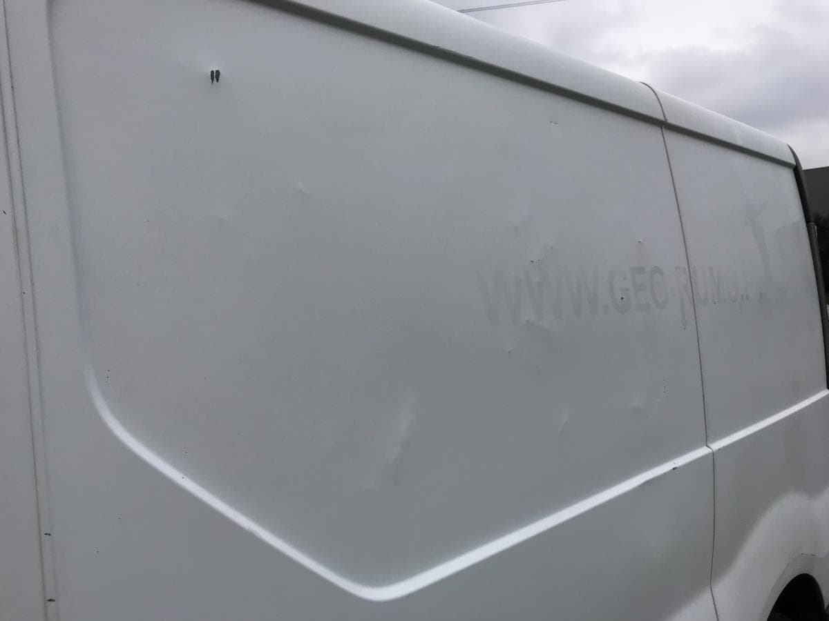 Renault Trafic 115 DCI · Ano 2008 — imagem 14