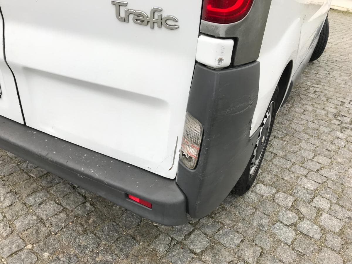 Renault Trafic 115 DCI · Ano 2008 — imagem 18