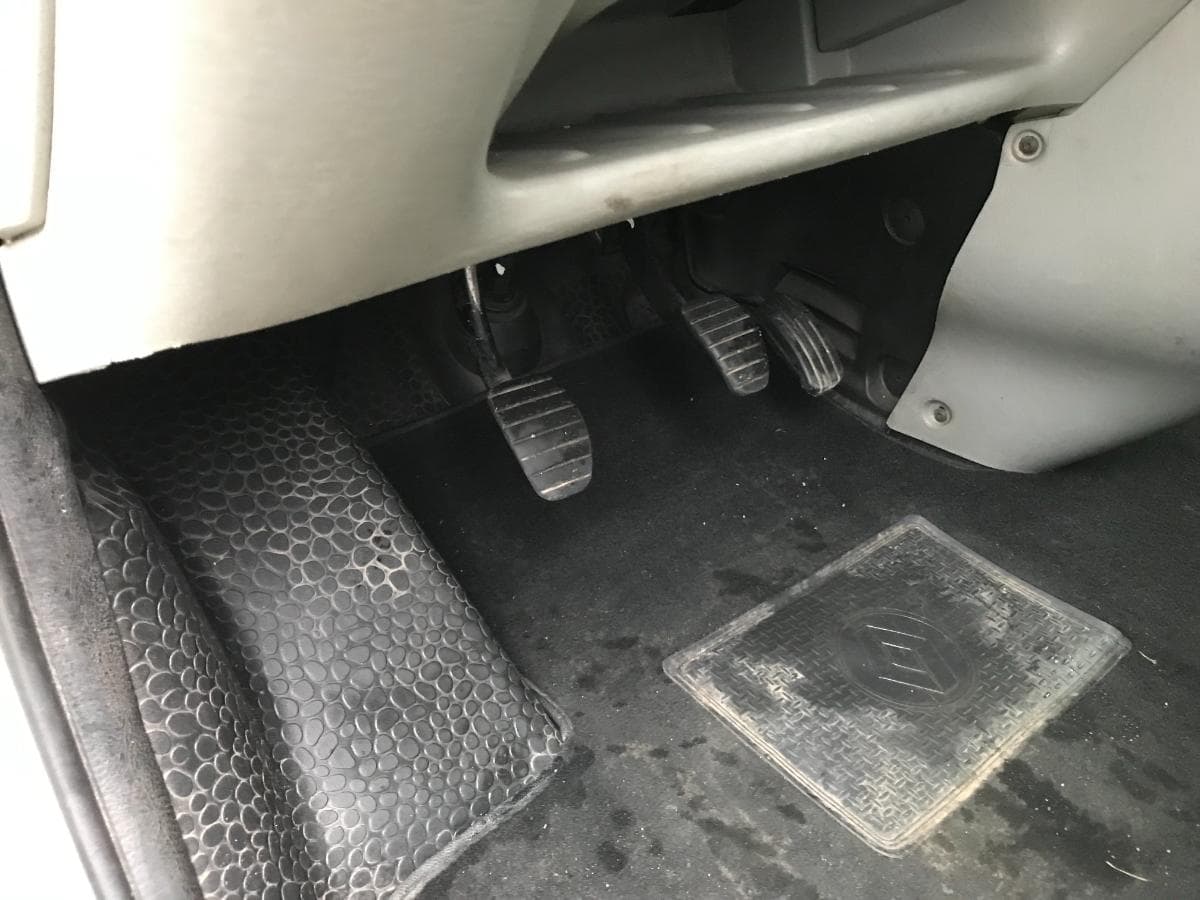 Renault Trafic 115 DCI · Ano 2008 — imagem 31