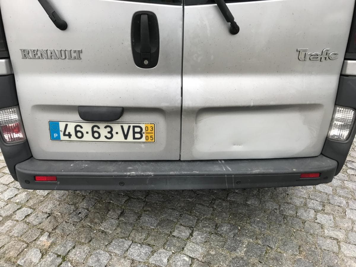 Renault Trafic 1.9DCI · Ano 2003 — image 21