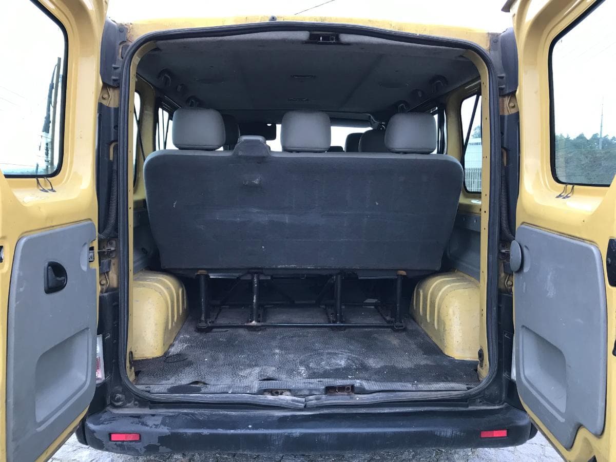 Renault Trafic 1.9DCI · Ano 2005 — imagen 8
