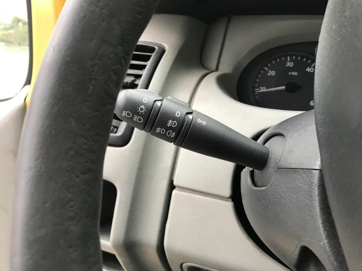 Renault Trafic 1.9DCI · Ano 2005 — imagen 12