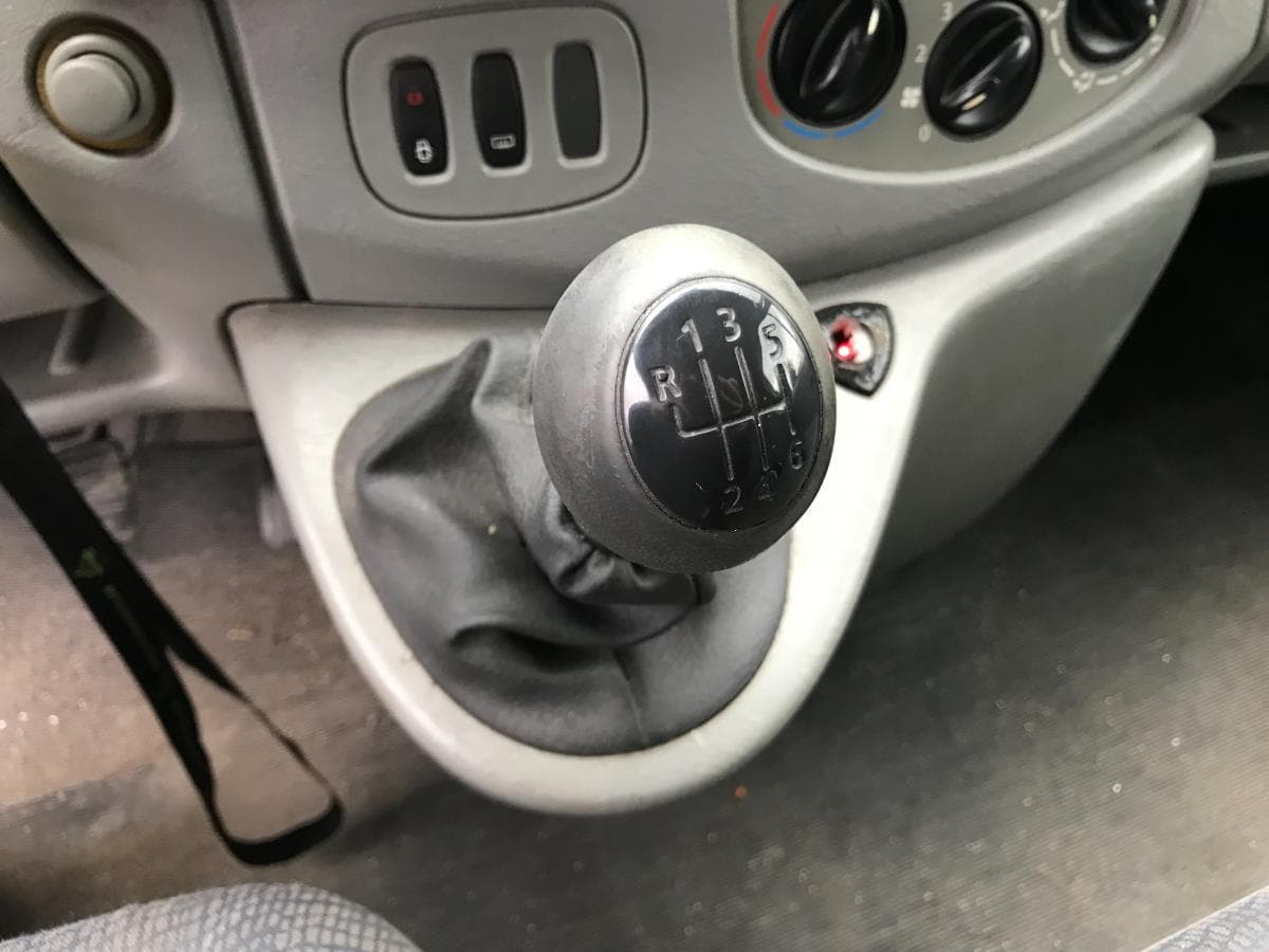 Renault Trafic 1.9DCI · Ano 2005 — imagen 13
