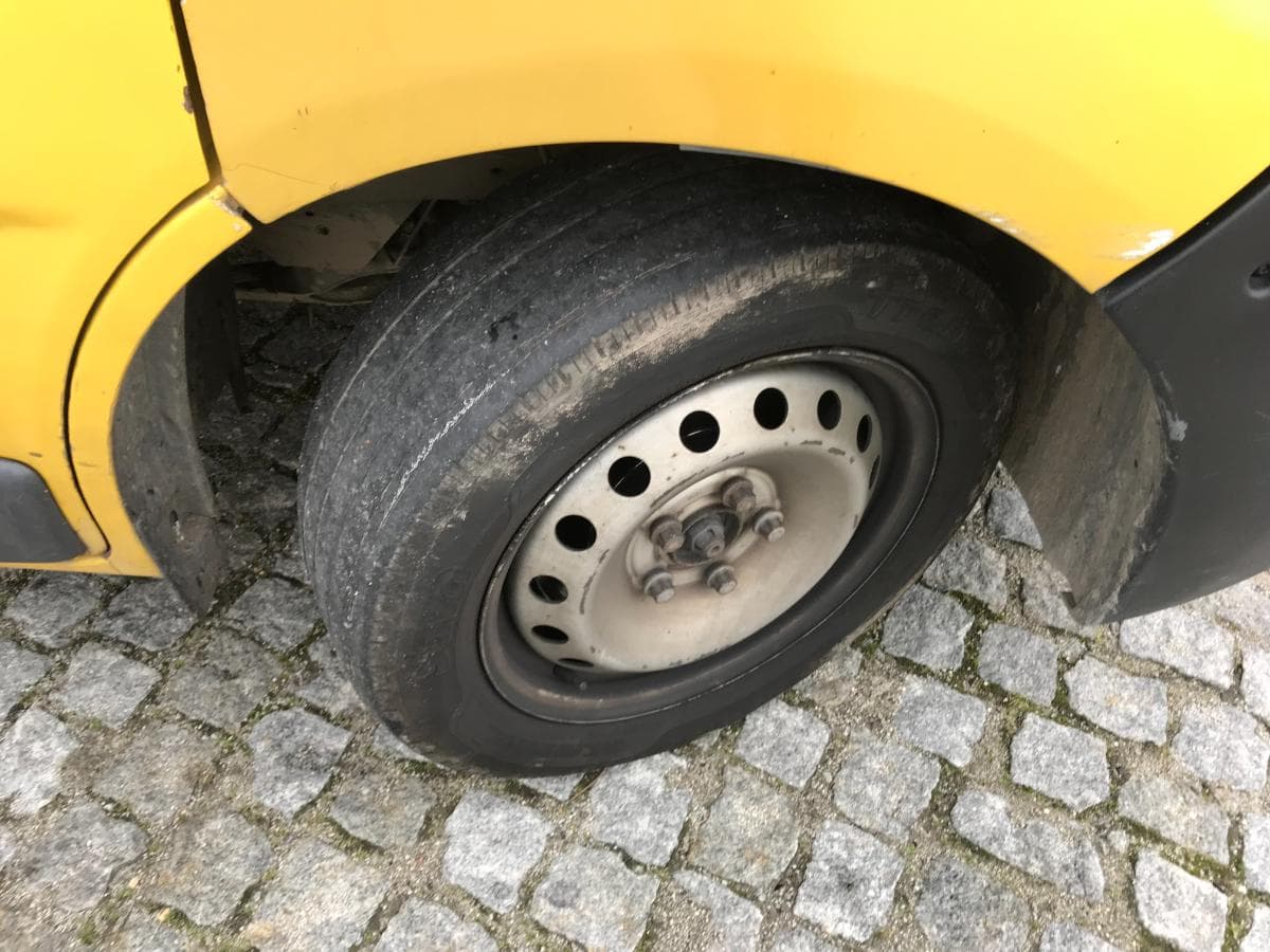 Renault Trafic 1.9DCI · Ano 2005 — imagen 20