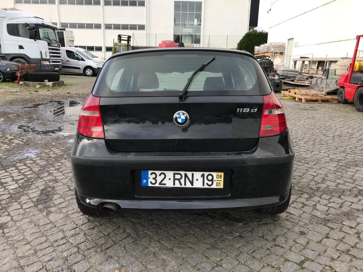 BMW 118D · Ano 2008 — imagen 1