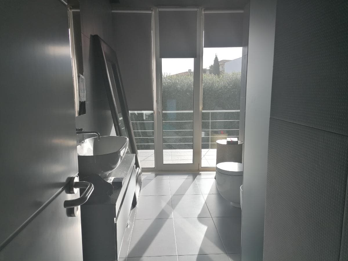 Moradia V3 com Piscina inserida na Quinta da Moura · Oeiras — imagen 30