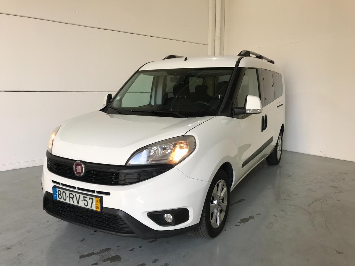 Fiat Doblo Maxi Multijet · Ano 2016 — imagen 2
