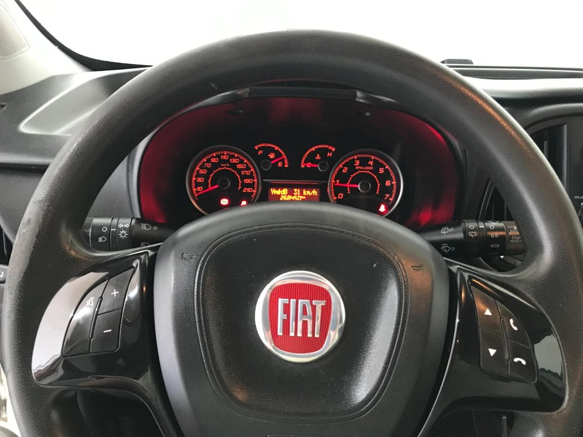 Fiat Doblo Maxi Multijet · Ano 2016 — imagen 31