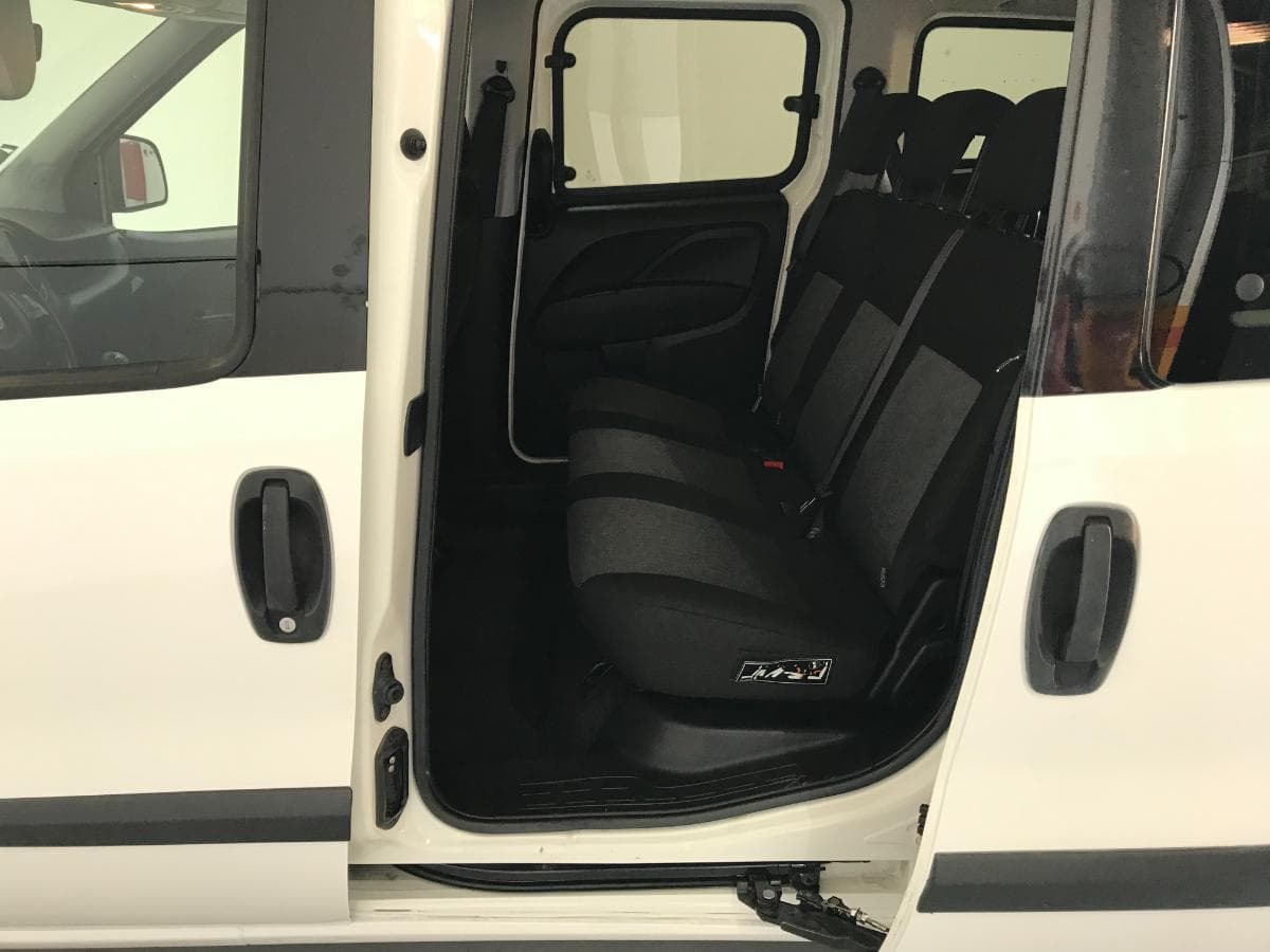 Fiat Doblo Maxi Multijet · Ano 2016 — imagen 33