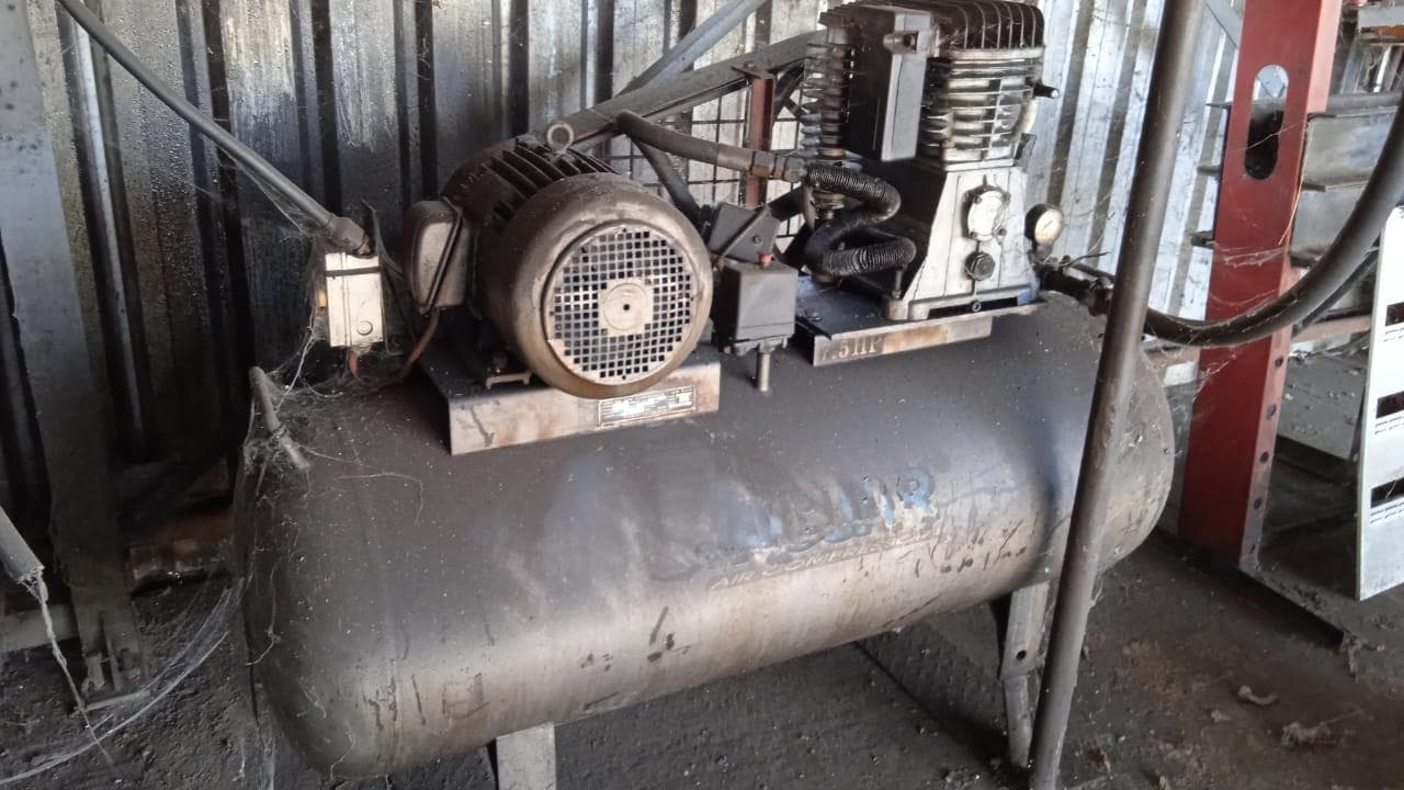 COMPRESSOR JAGUAR - HET80H260  · — imagen 4