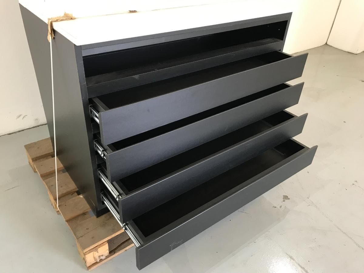 Display Furniture — image 3