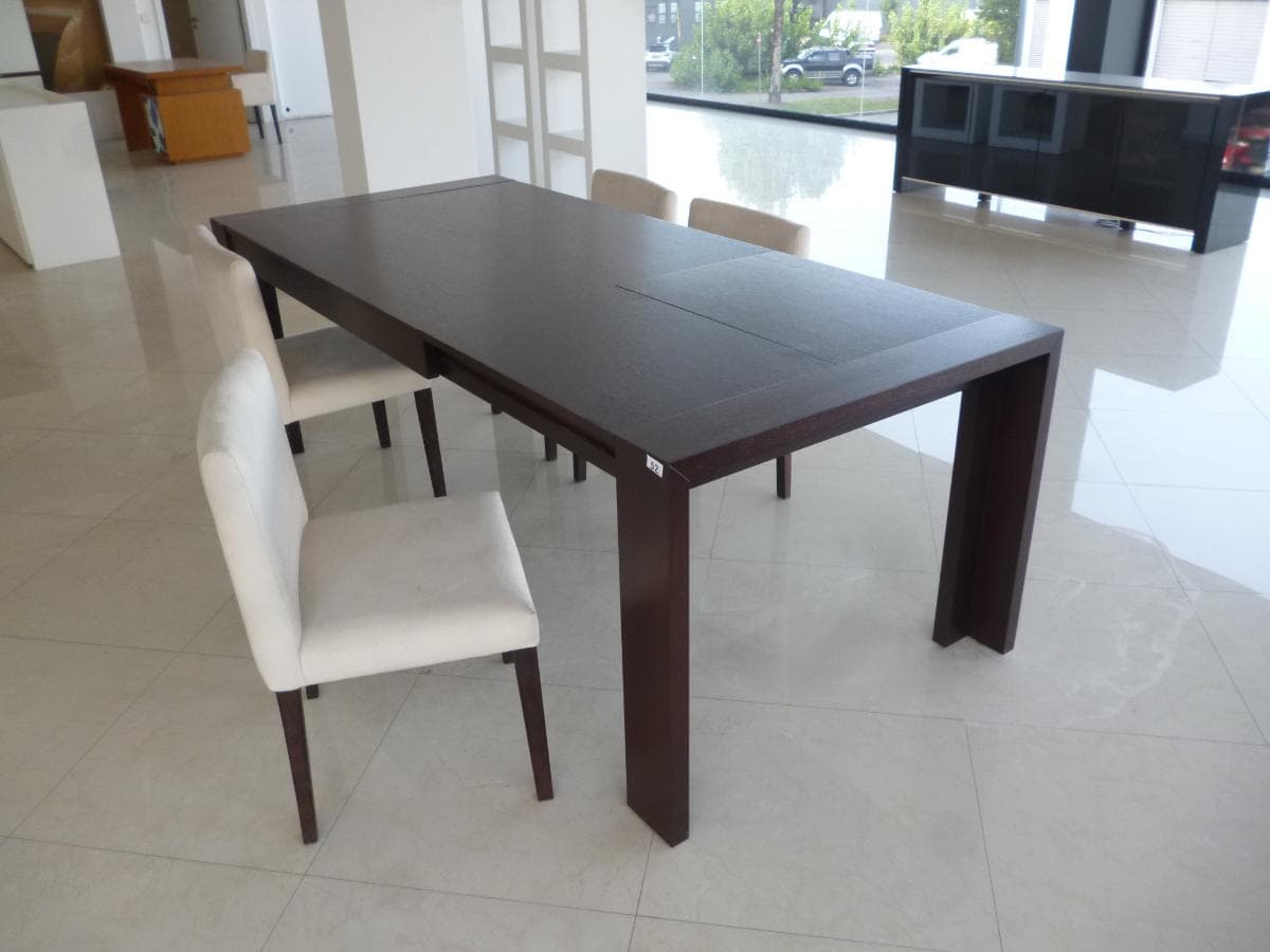 Mesa de sala — imagem 1