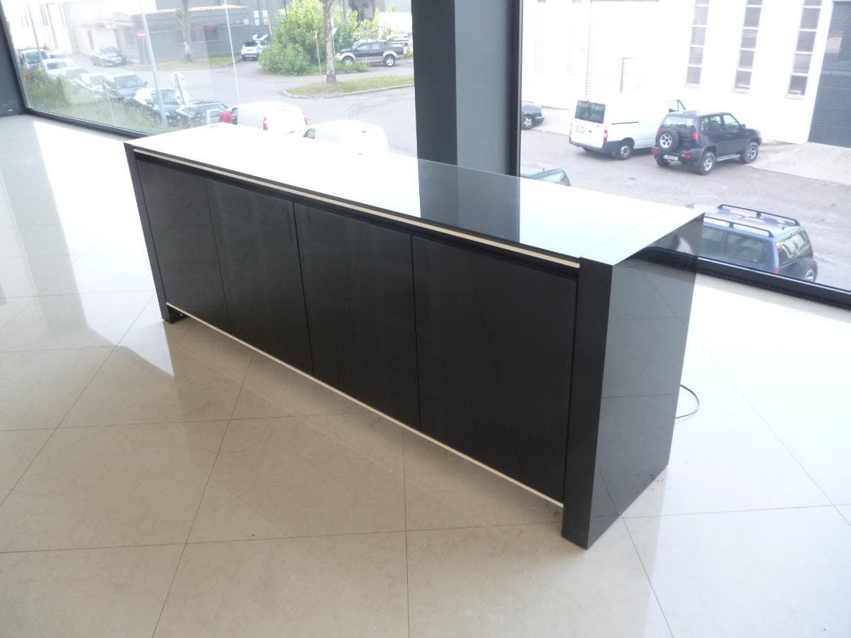 Sideboard — image 1
