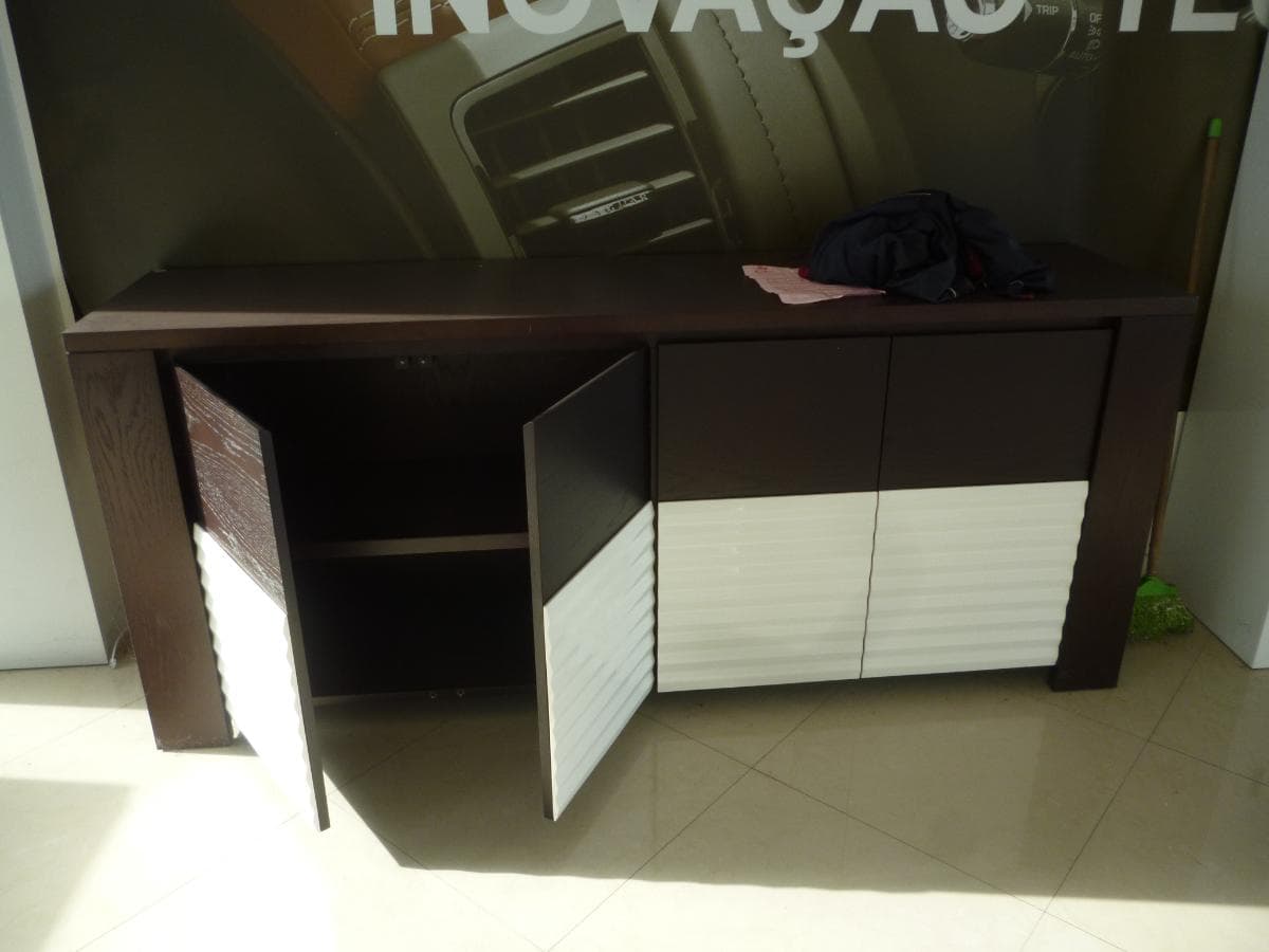 Aparador — imagem 1
