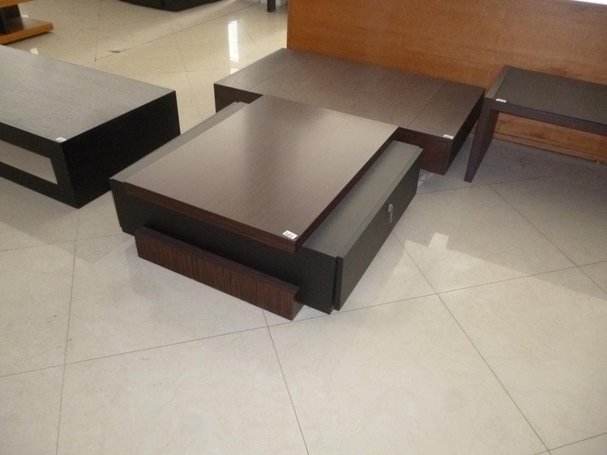 Mesa de centro — imagem 1