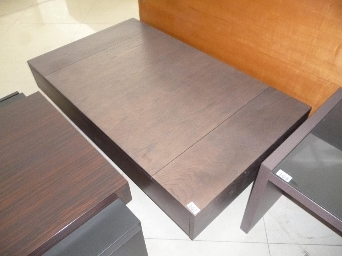Mesa de centro — imagem 1