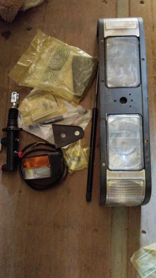 Tubos de escape + Kit de faroís + Faroís + Filtros + Diversos + Filtros + Filtros + 2042 + Filtros + Filtros + Diversos + Diversos + Farois + Freios + Filtros + Filtros + Filtros + Filtros + Diversos + Filtros + Diversos + Divesos + Filtros + Filtros + Diversos + Diversos + Sensores + Diversos + Filtros + Diversos + Diversos + Rolamentos + Diversos + Diversos + Diversos + Diversos + Diversos + Filtros + Diversos + Diversos + Transfomador + Contentor de 40P · — imagem 44