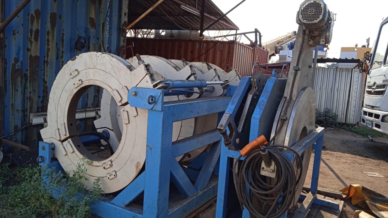 SOLDER MACHINE ·