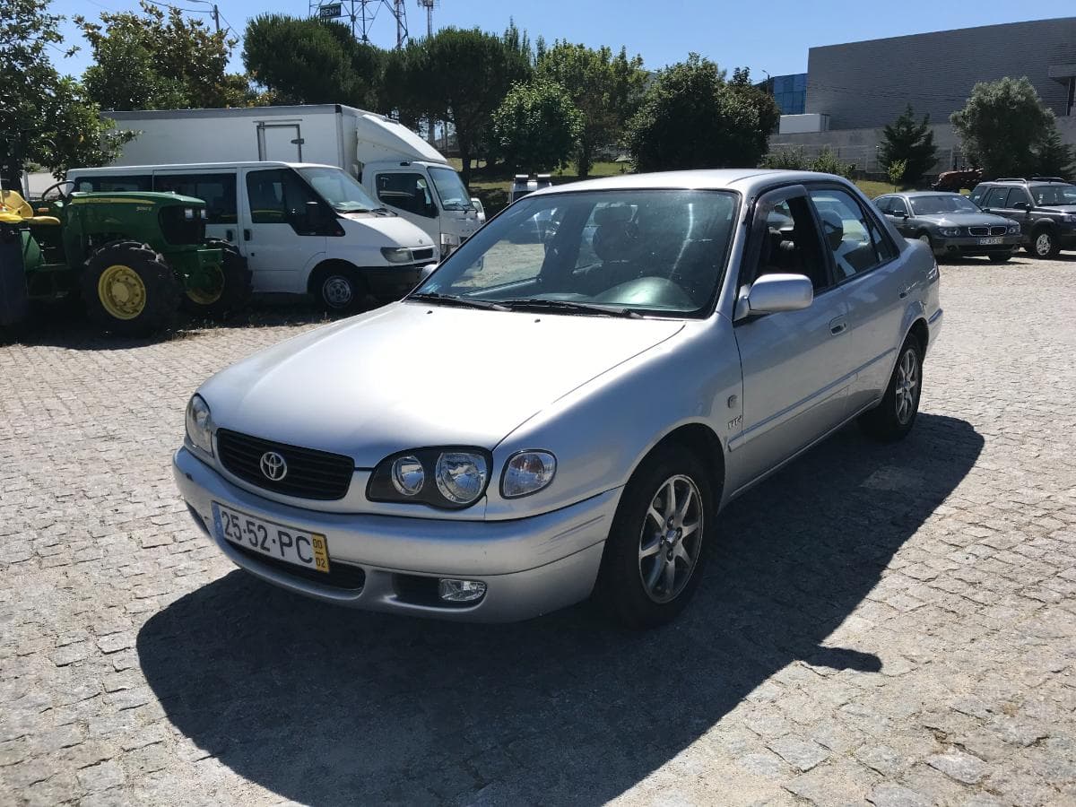 Toyota Corolla 1.4 16v · Ano 2000 — imagen 5