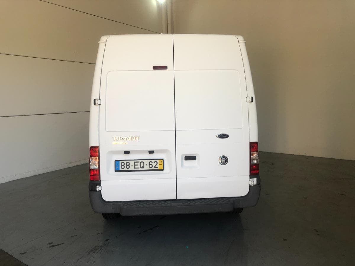Ford Transit · Año 2007 — imagen 8