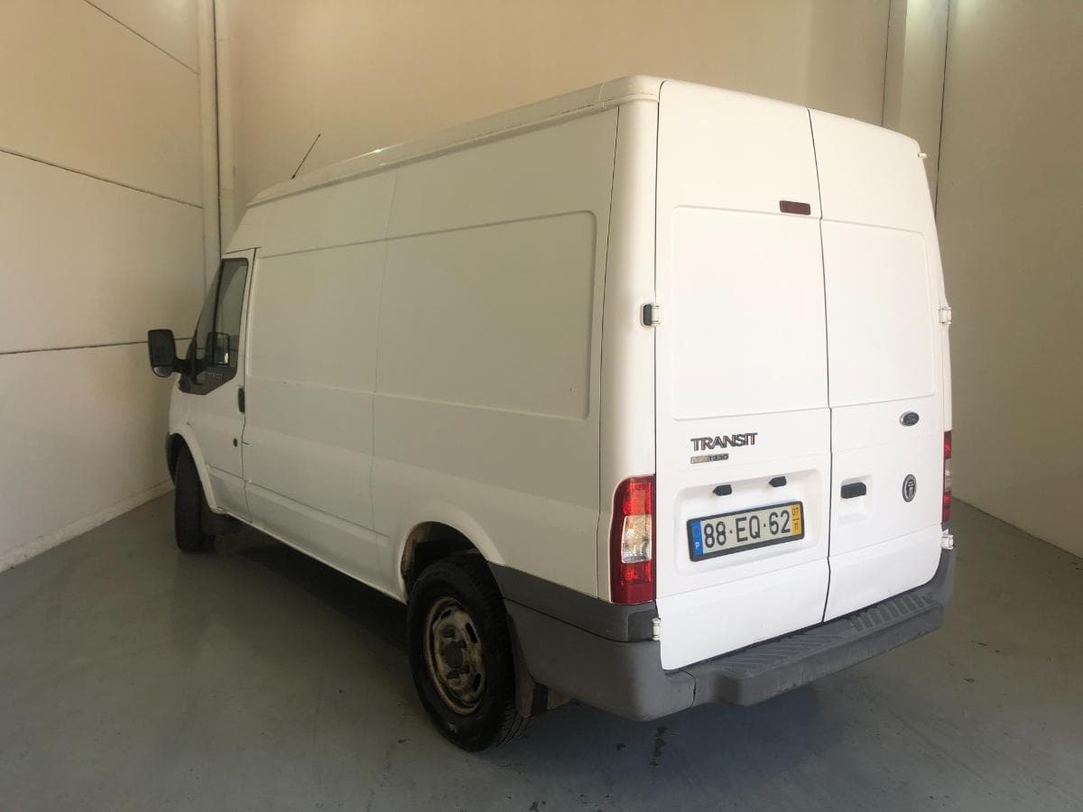Ford Transit · Año 2007 — imagen 6