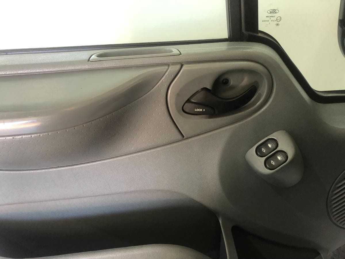 Ford Transit · Año 2007 — imagen 30