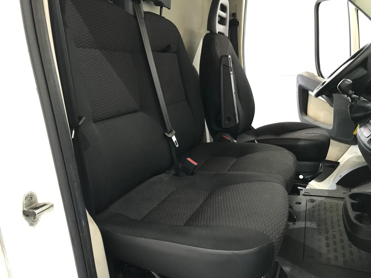 Peugeot Boxer 2.0 Blue HDI · Ano 2017 — imagen 34
